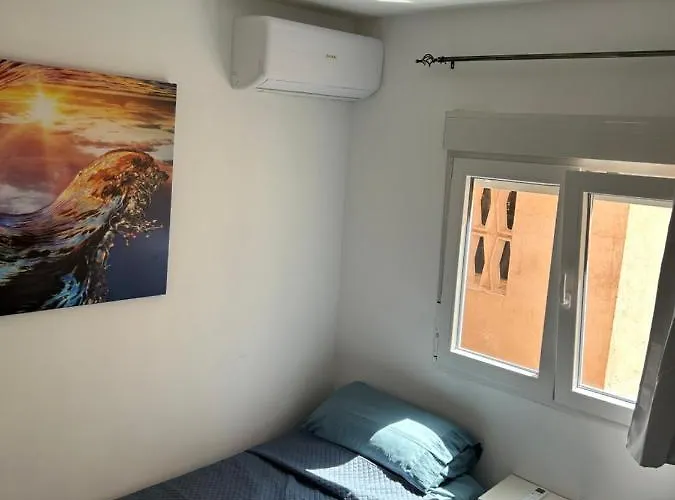 Отель Casa Manoli Торремолинос